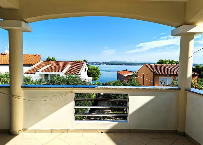 Pensjonat Island Retreat Tkon