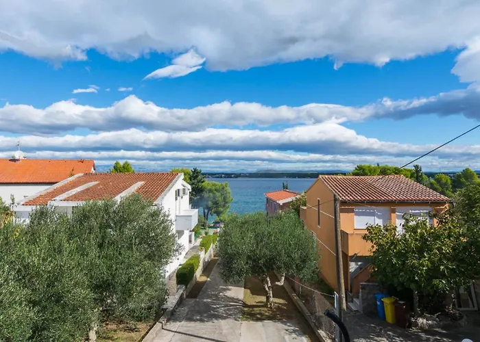 Pensjonat Island Retreat 4*
