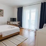 Island Retreat ゲストハウス ツコン