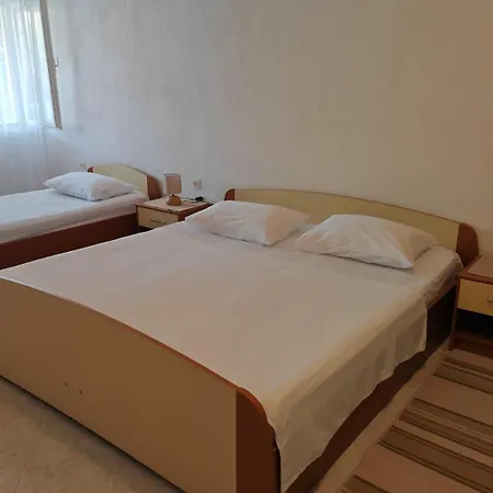 Island Retreat Pensjonat Tkon