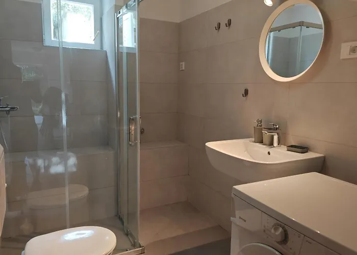 Gostinjska kuća Island Retreat 4*